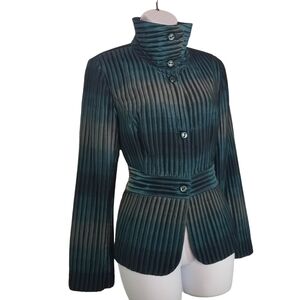 Yansi Fugel gradiant ombre green pleated jacket